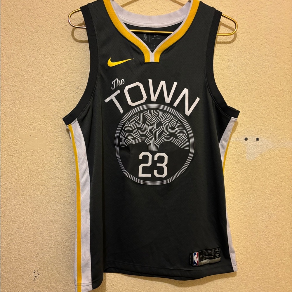 Nike Golden State Warriors "The Town" #23 Draymond Green Basketball Jersey SZ L